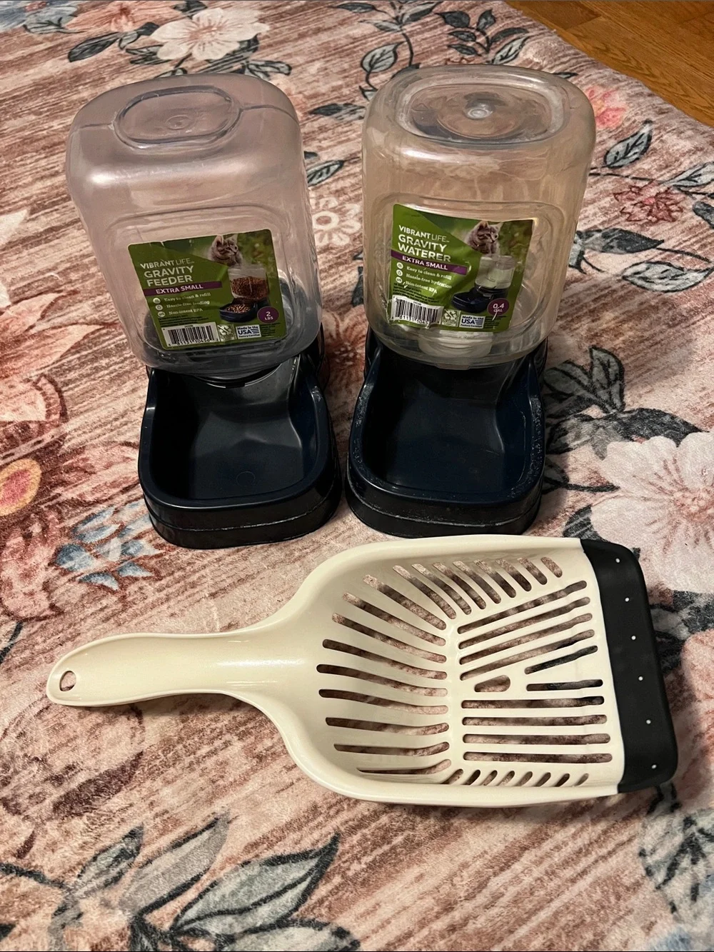 Vibrant Life Gravity Feeder & Waterer Pair with Cream Litter Scoop